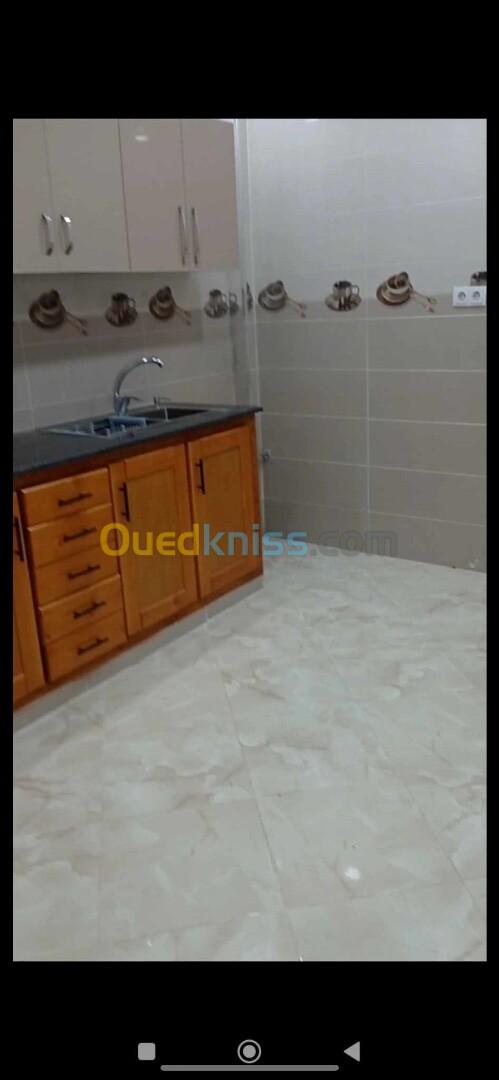 Location Appartement Alger Les eucalyptus