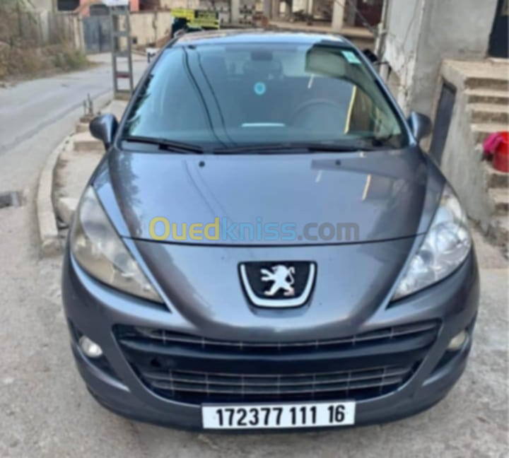 Peugeot 207 2011 