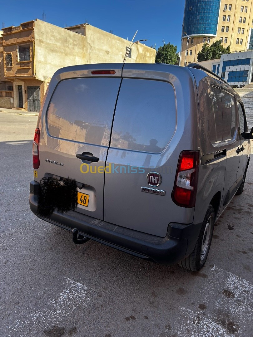 Fiat Doblo 2024 Italie