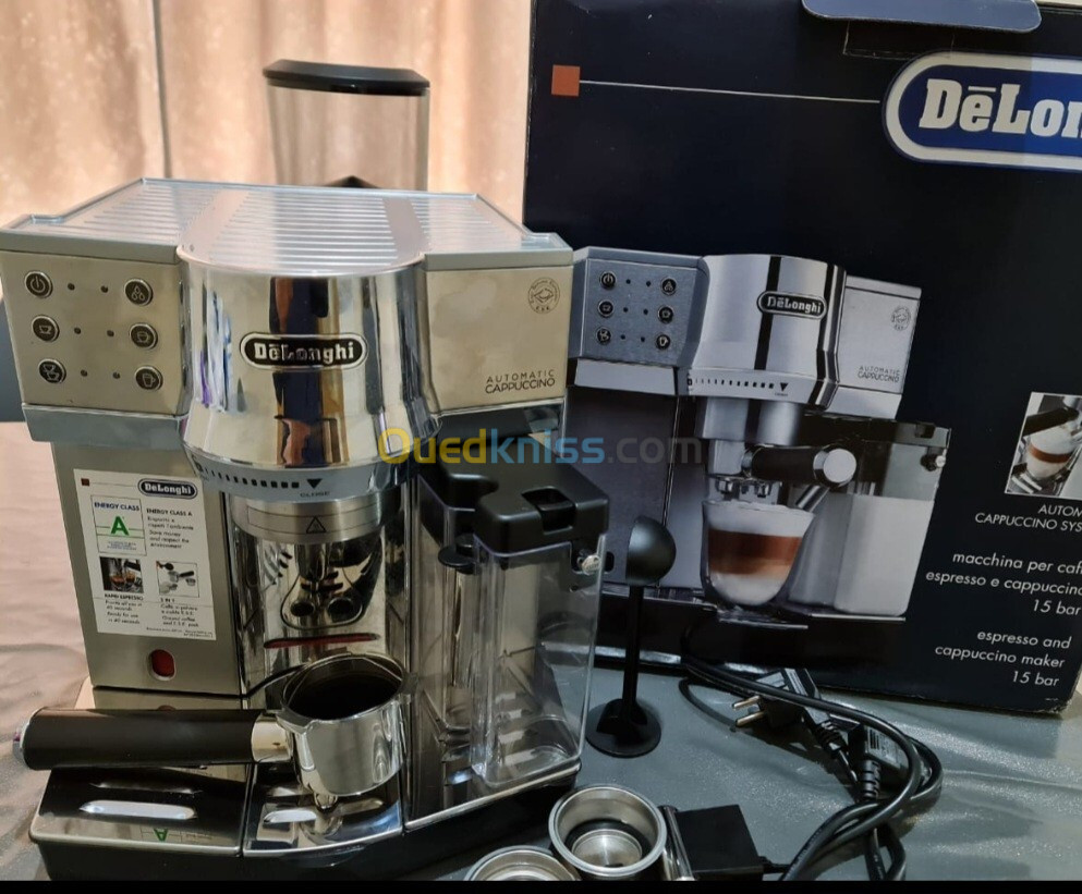 Delonghi machine a caffe ec850m