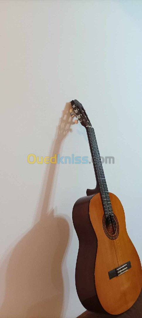 Guitare classique Yamaha 