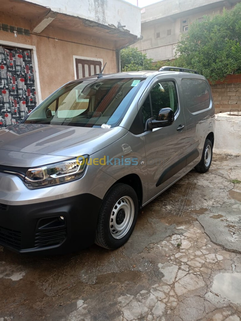 Fiat Doblo 2024 2024