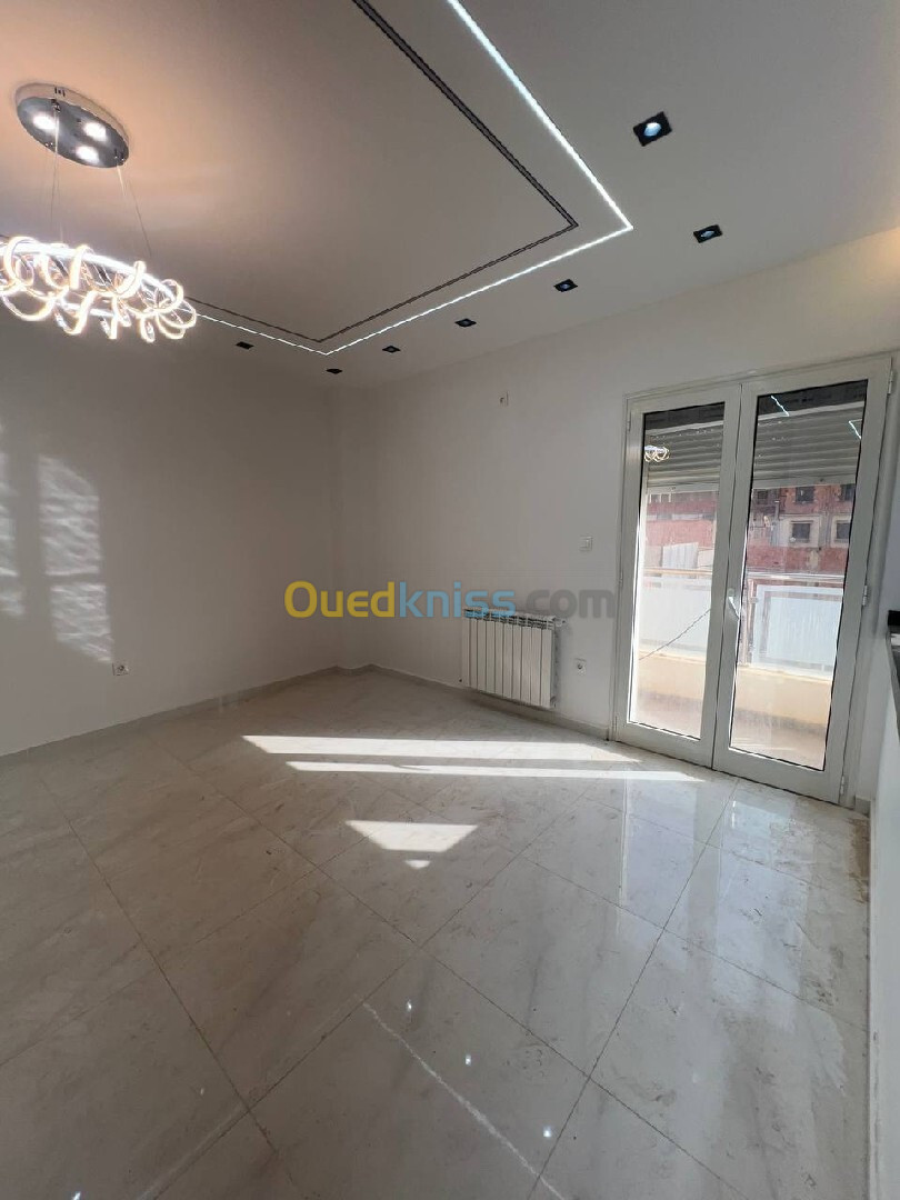 Vente Appartement F4 Alger Bordj el bahri