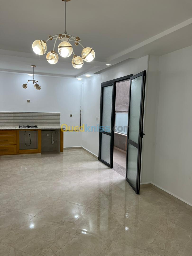 Location Appartement F3 Alger Les eucalyptus