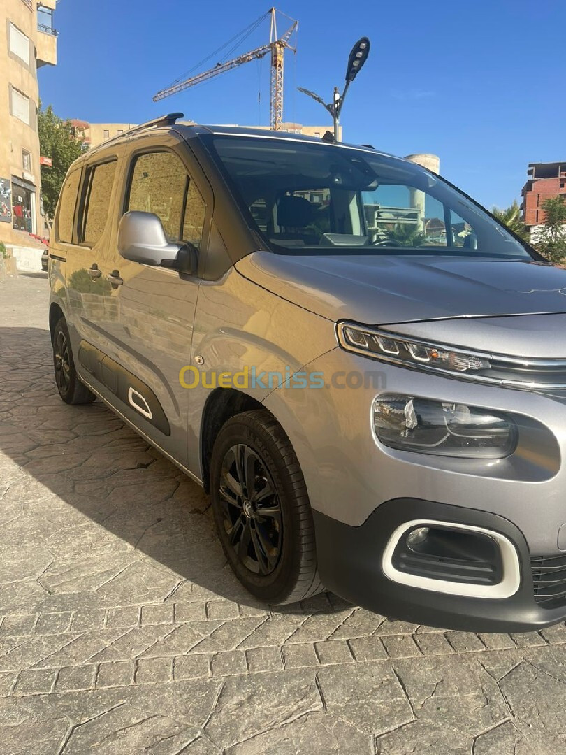 Citroen Berlingo 2021 Tolé niveau 1 châssis long