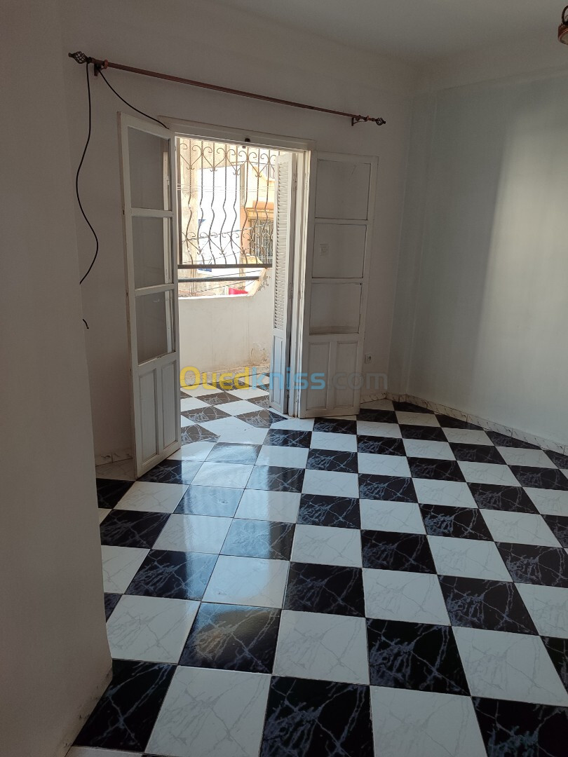 Location Appartement F2 Alger Cheraga