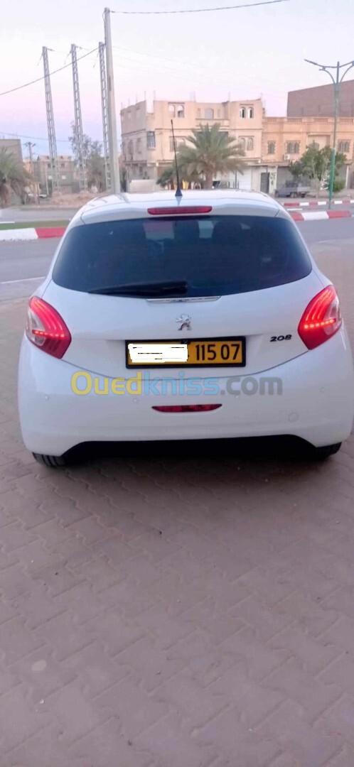 Peugeot 208 2015 208