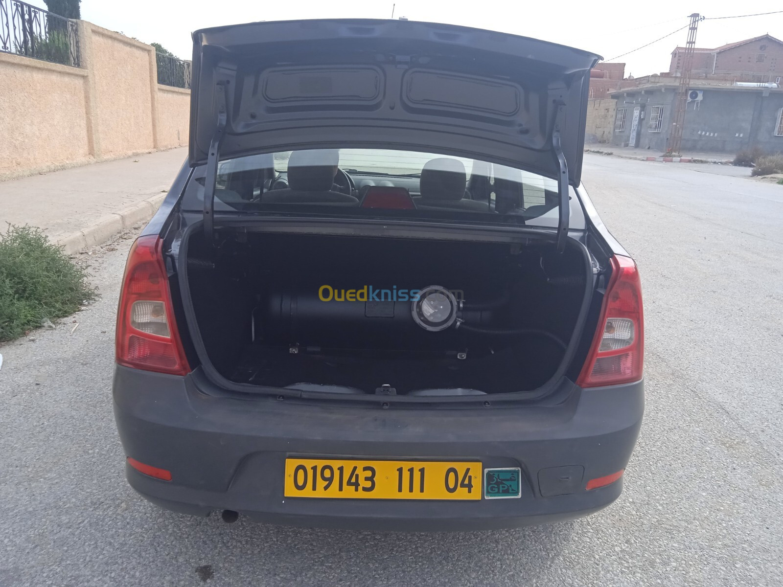 Dacia Logan 2011 Baz