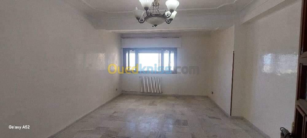 Location Appartement F5 Alger Ben aknoun