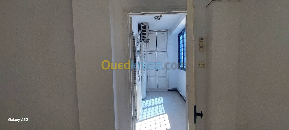 Location Appartement F4 Alger Birkhadem