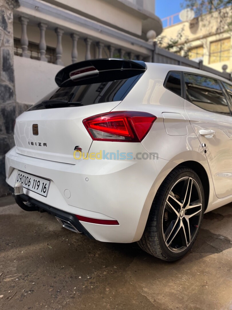 Seat Ibiza 2019 FR plus +