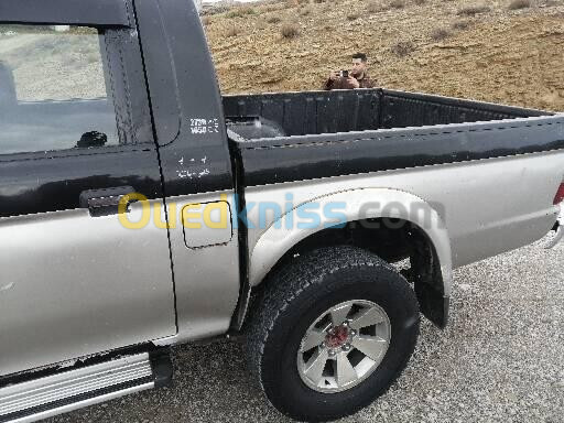 Mitsubishi L200 2006 Doube cabine Evolution