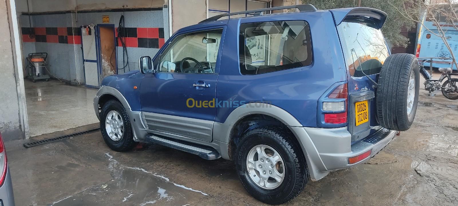 Mitsubishi Pajero Court 2002 Pajero Court