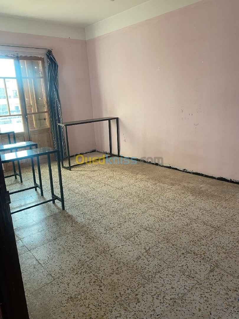 Location Appartement F3 Constantine El khroub