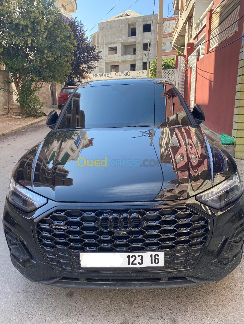 Audi Q5 2023 S-line quattro black edition