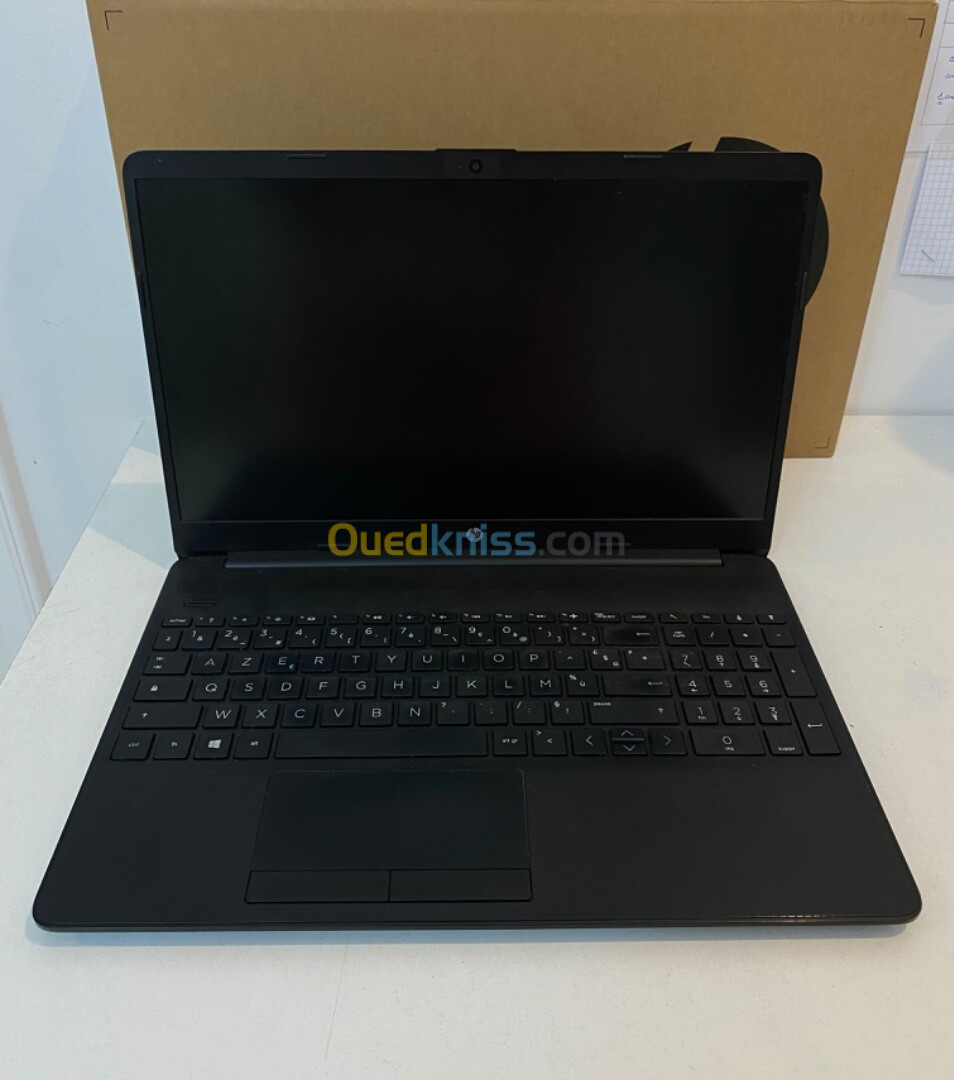 Laptop pc Hp 15 i3 11 éme génération 