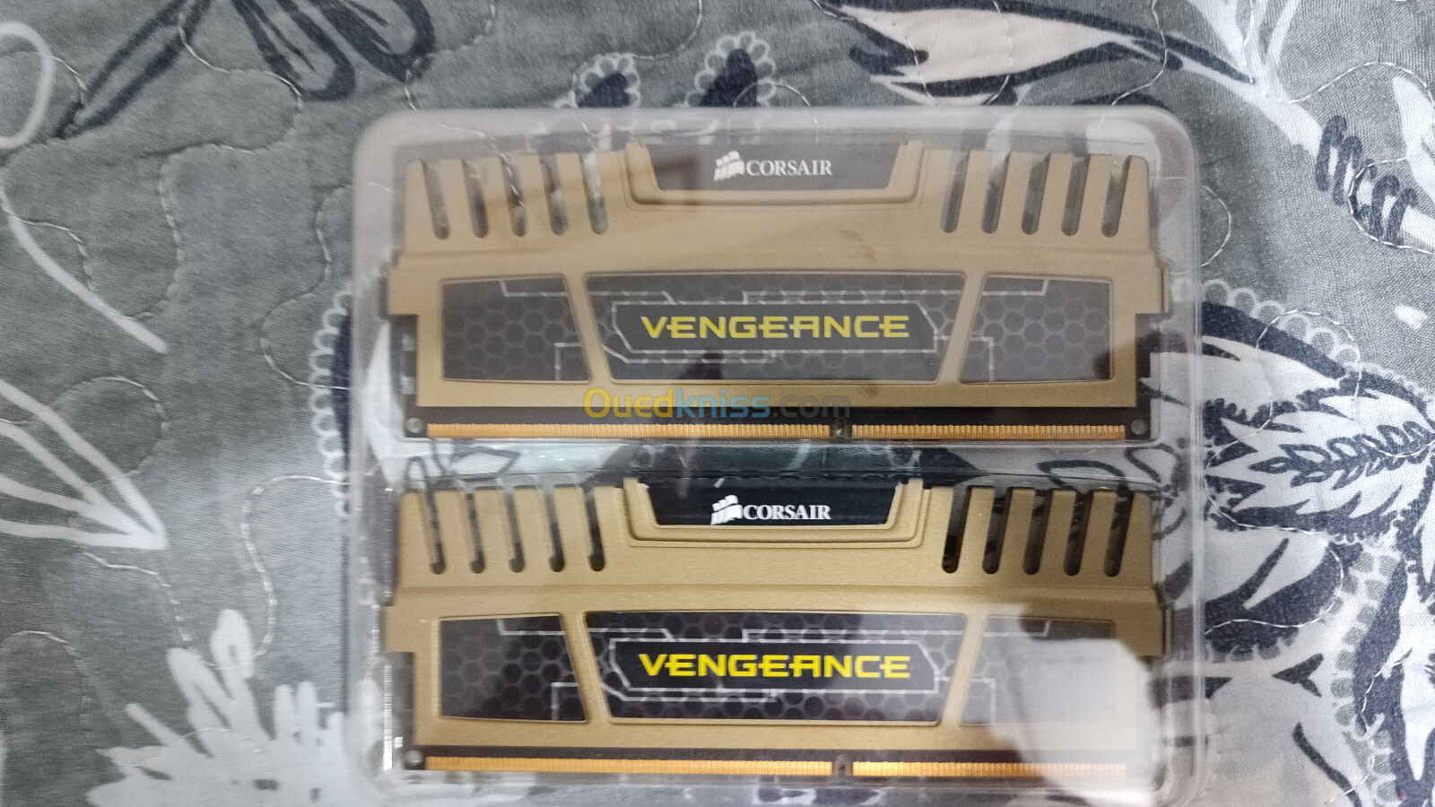 RAM corsair vengeance 2x4GB