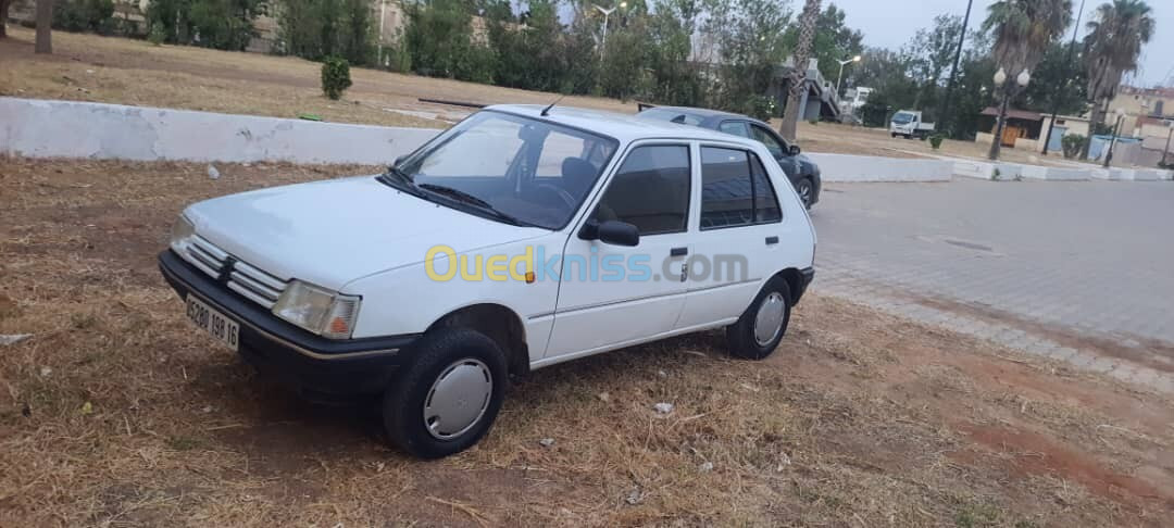 Peugeot 205 1998 Junior