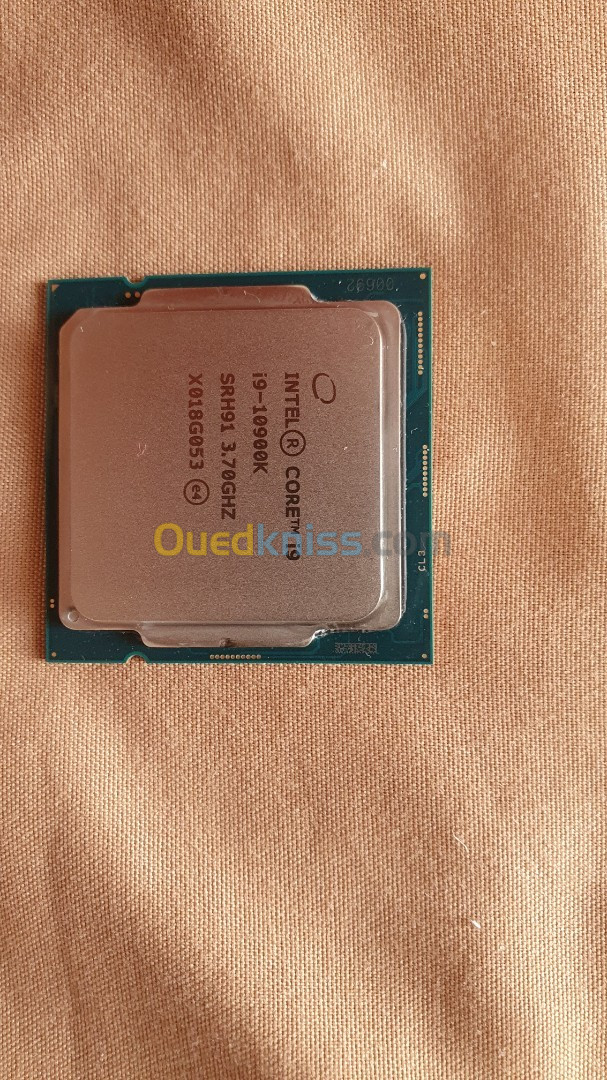 Intel i9 10900K