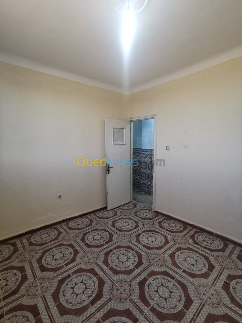 Vente Appartement F3 Mostaganem Sidi ali