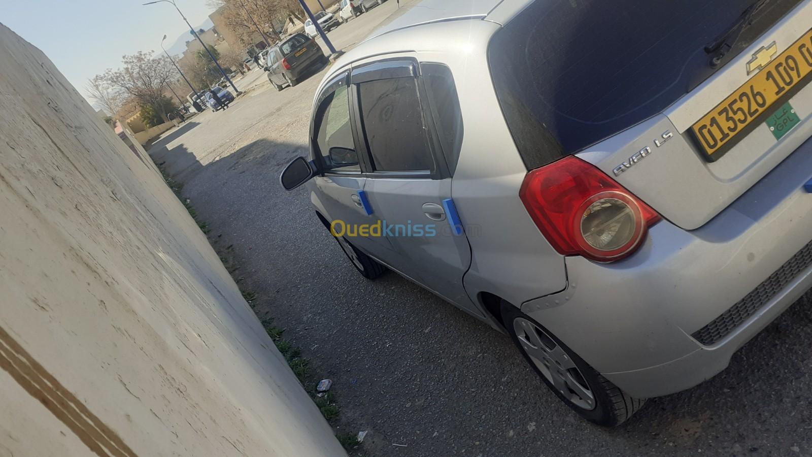 Chevrolet Aveo 5 portes 2009 Aveo 5 portes Oum el bouaghi Algérie
