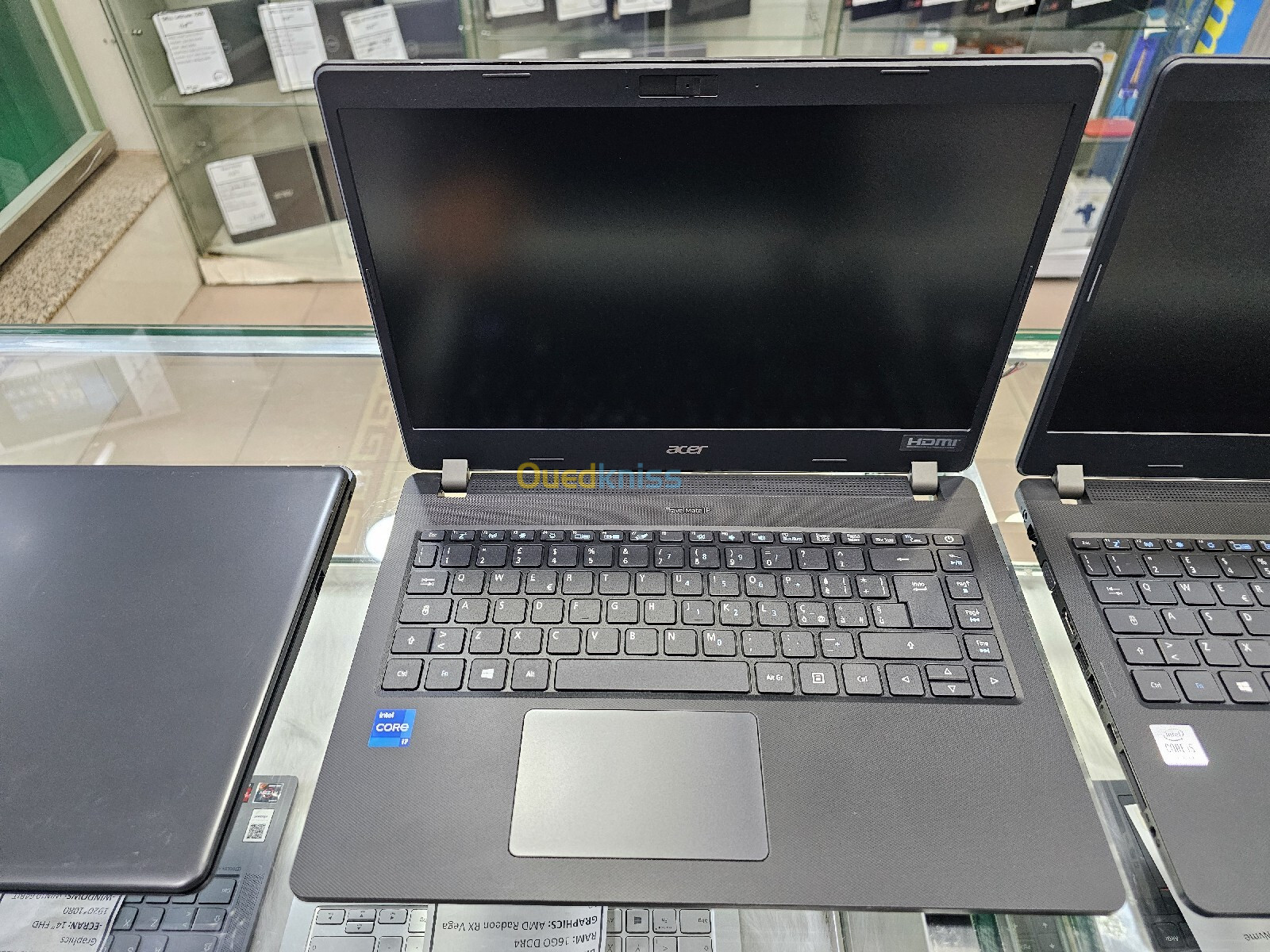 Acer TravelMate P214 i7 11eme