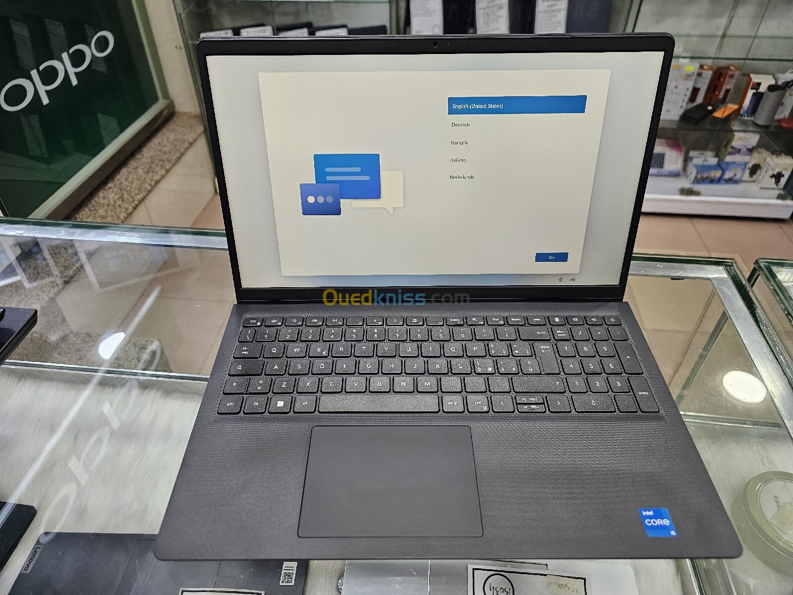 DELL VOSTRO 3520 i5 12eme 8G/512SSD 