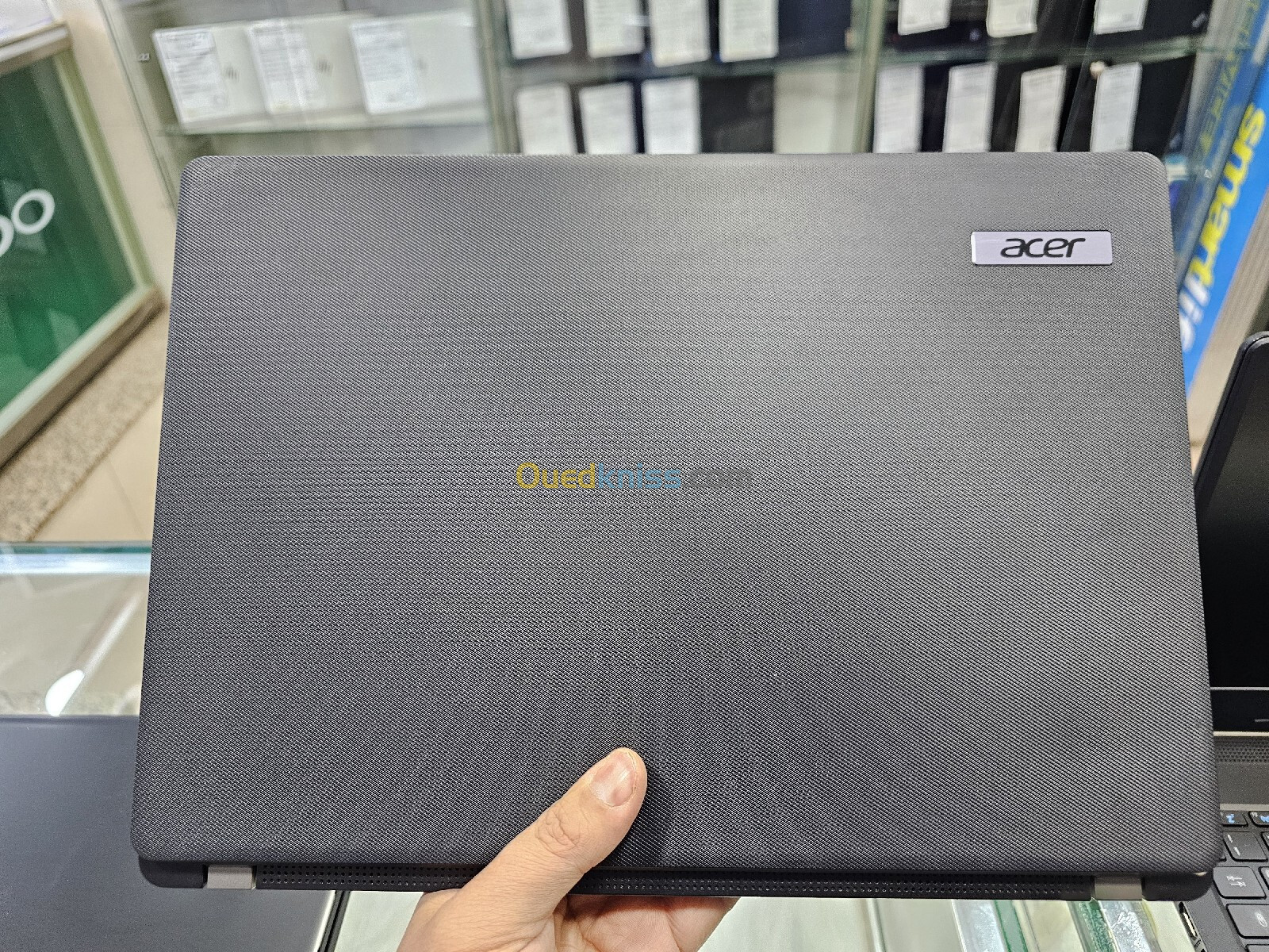 Acer TravelMate P214 i7 11eme