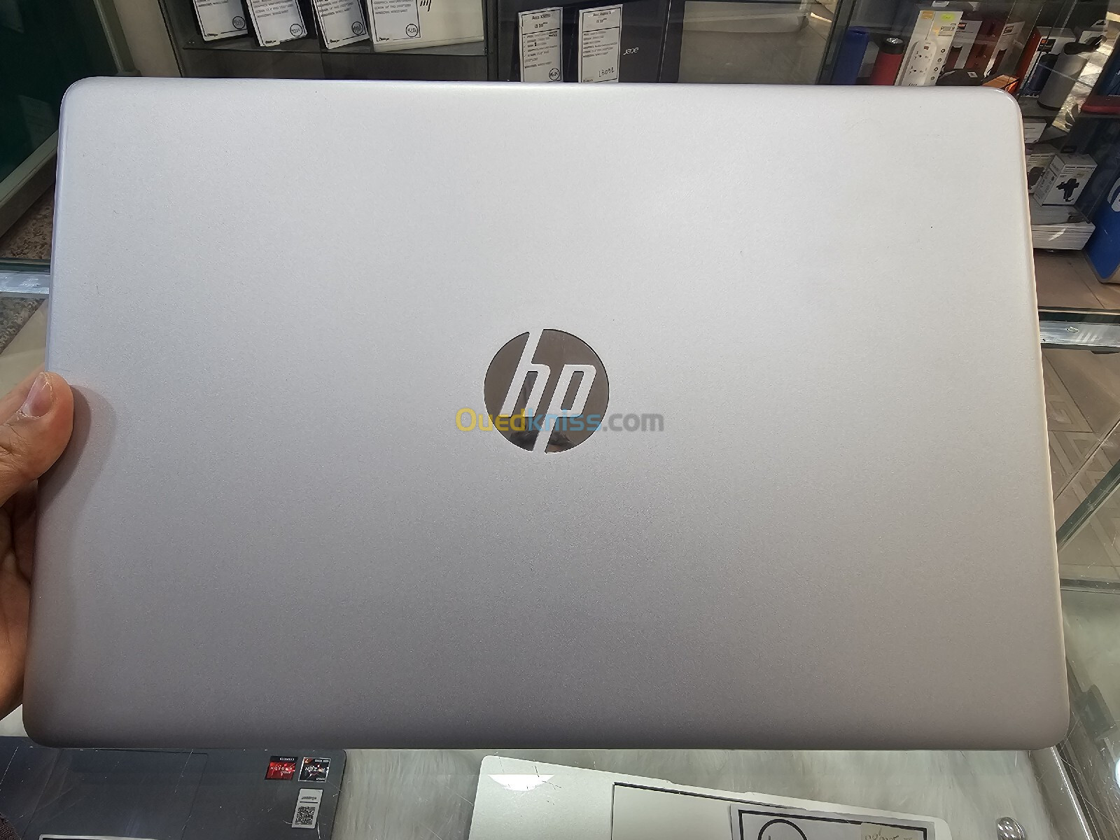 HP LAPTOP 15s  i5 12eme 16G/512