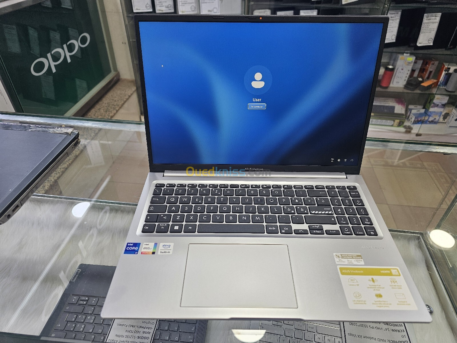 Asus VivoBook 16  i7 12eme 16G/1T