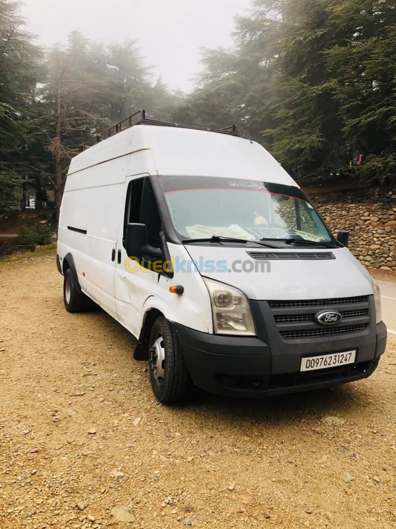 Ford Transit 2012