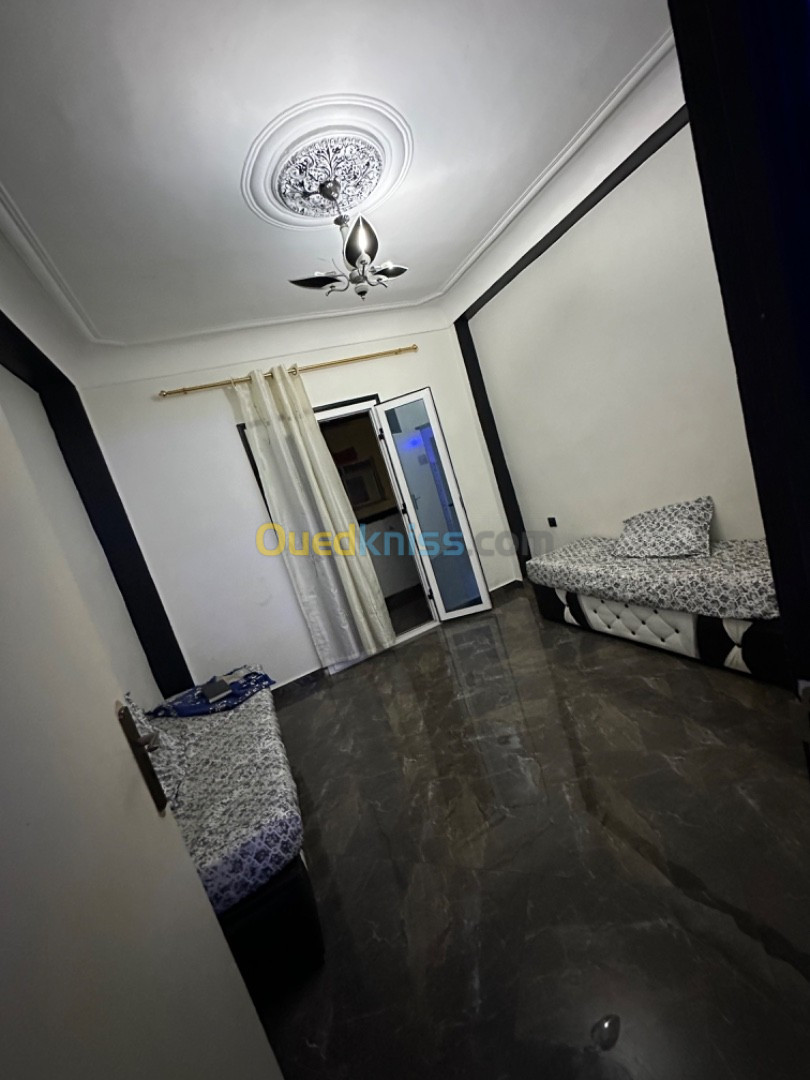 Location Appartement F4 Mostaganem Mostaganem