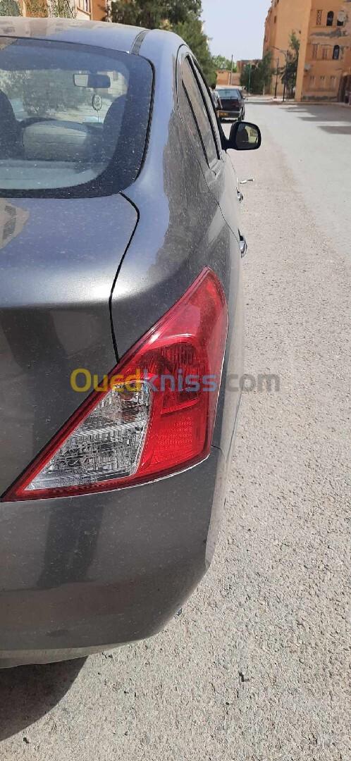 Nissan Sunny 2014 Acenta pack