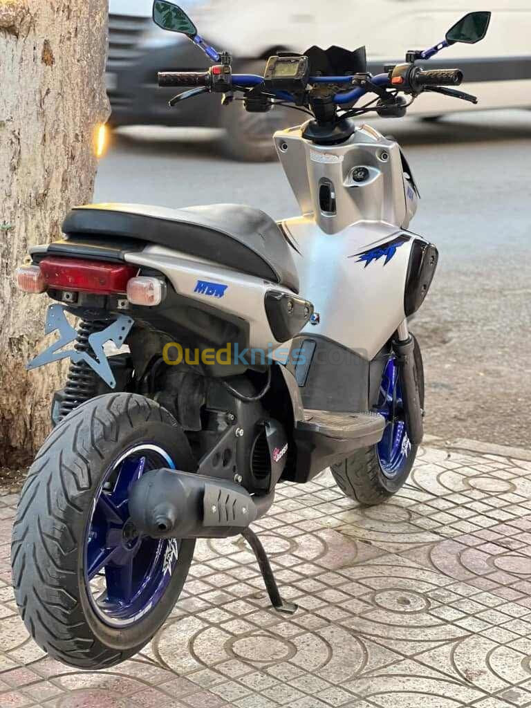 Yamaha mbk Stunt 2019