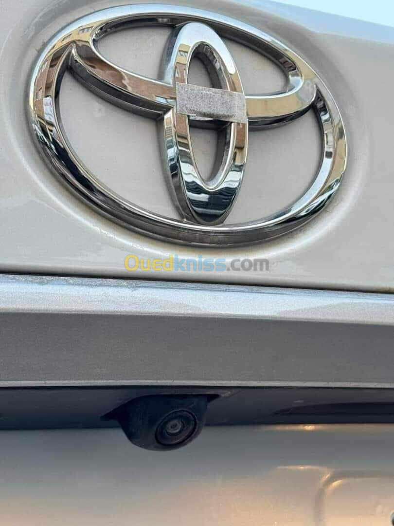 Toyota Corolla 2024 