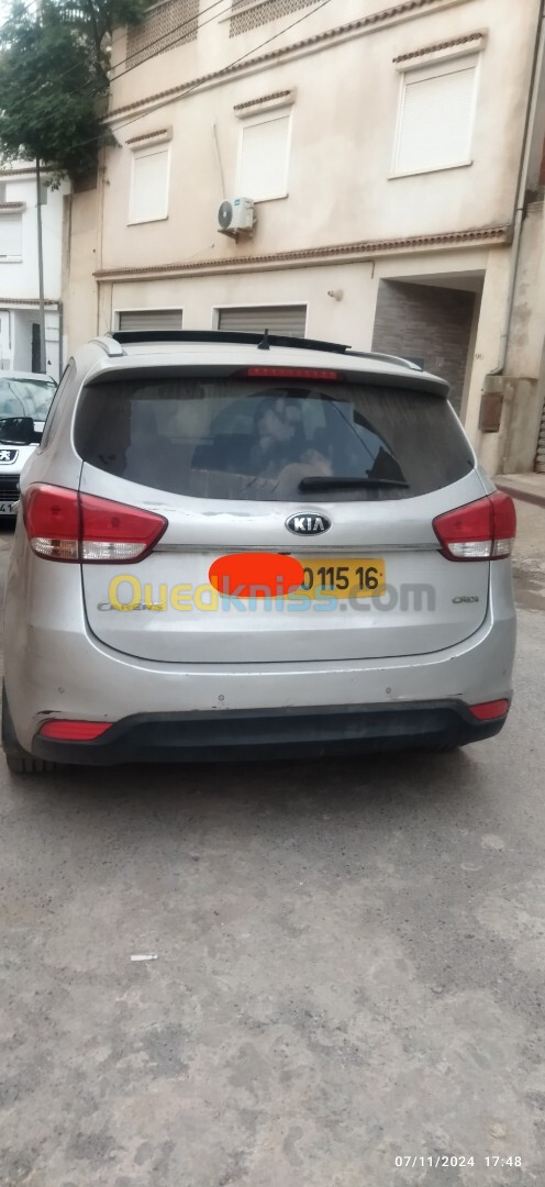 Kia Carens 2015 Premium