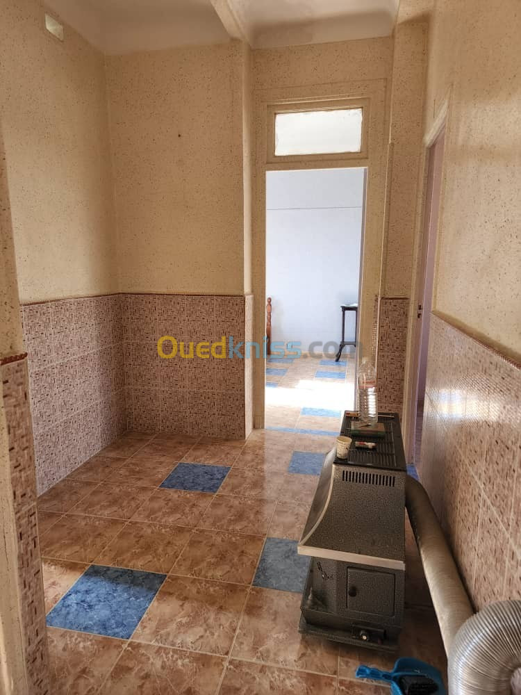 Vente Appartement F03 Annaba Annaba