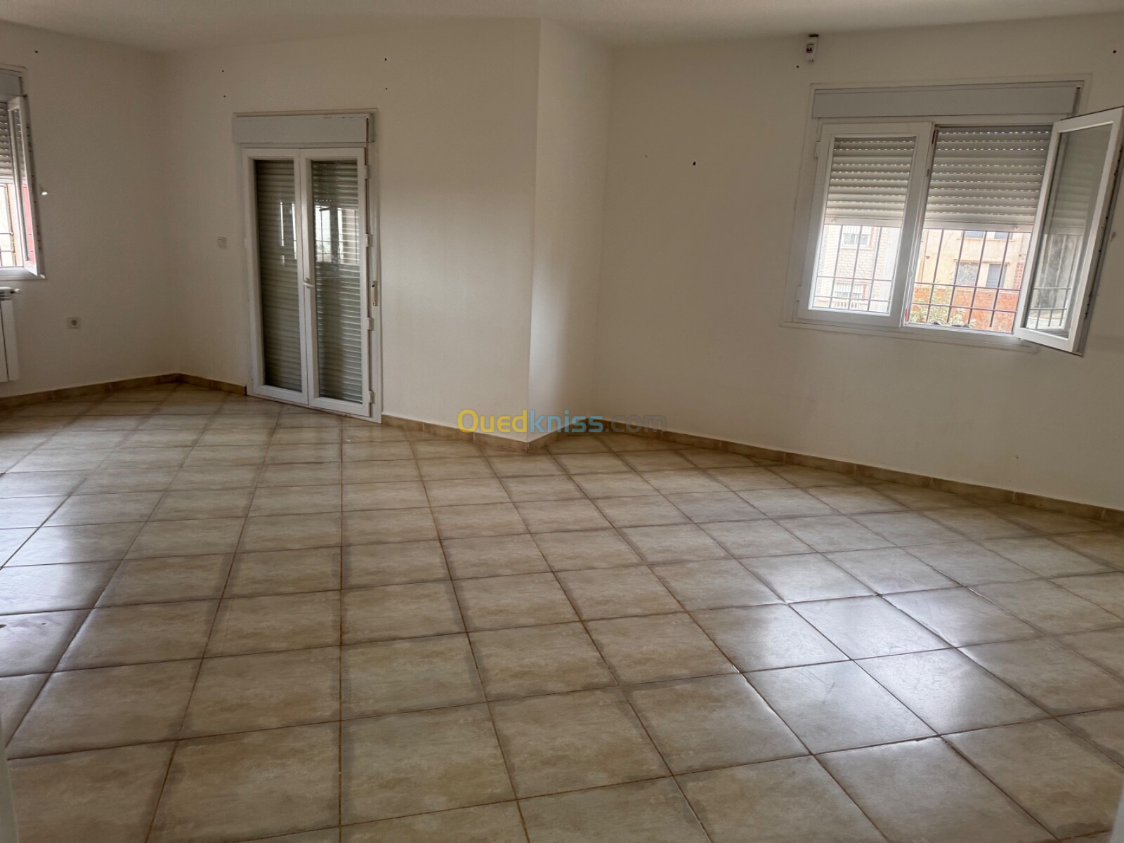 Location Appartement F5 Oran Bir el djir