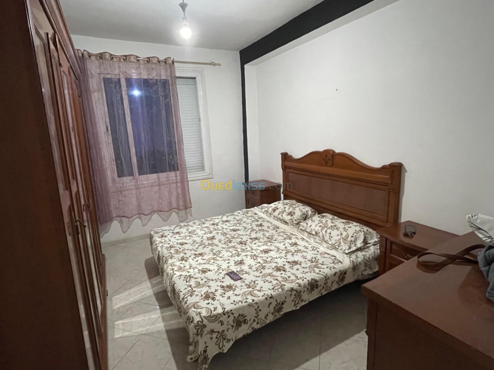 Location vacances Appartement F4 Mostaganem Mostaganem