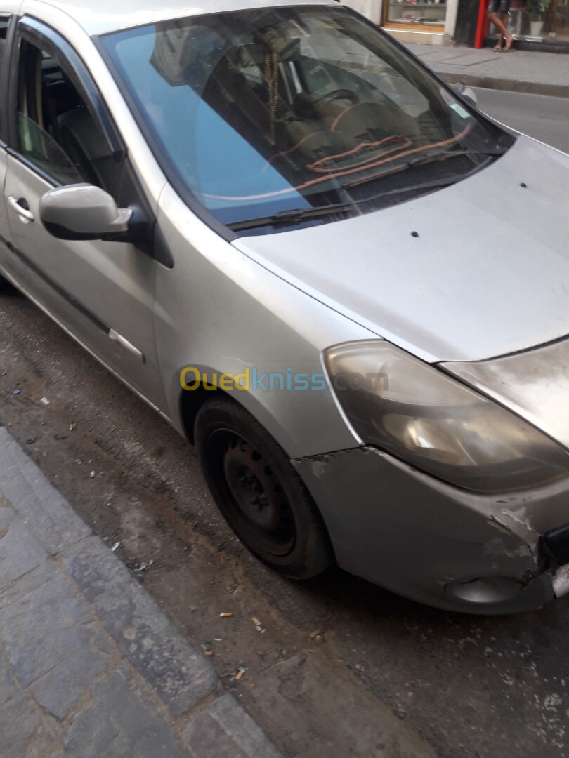 Renault Clio 3 2011 Authentique