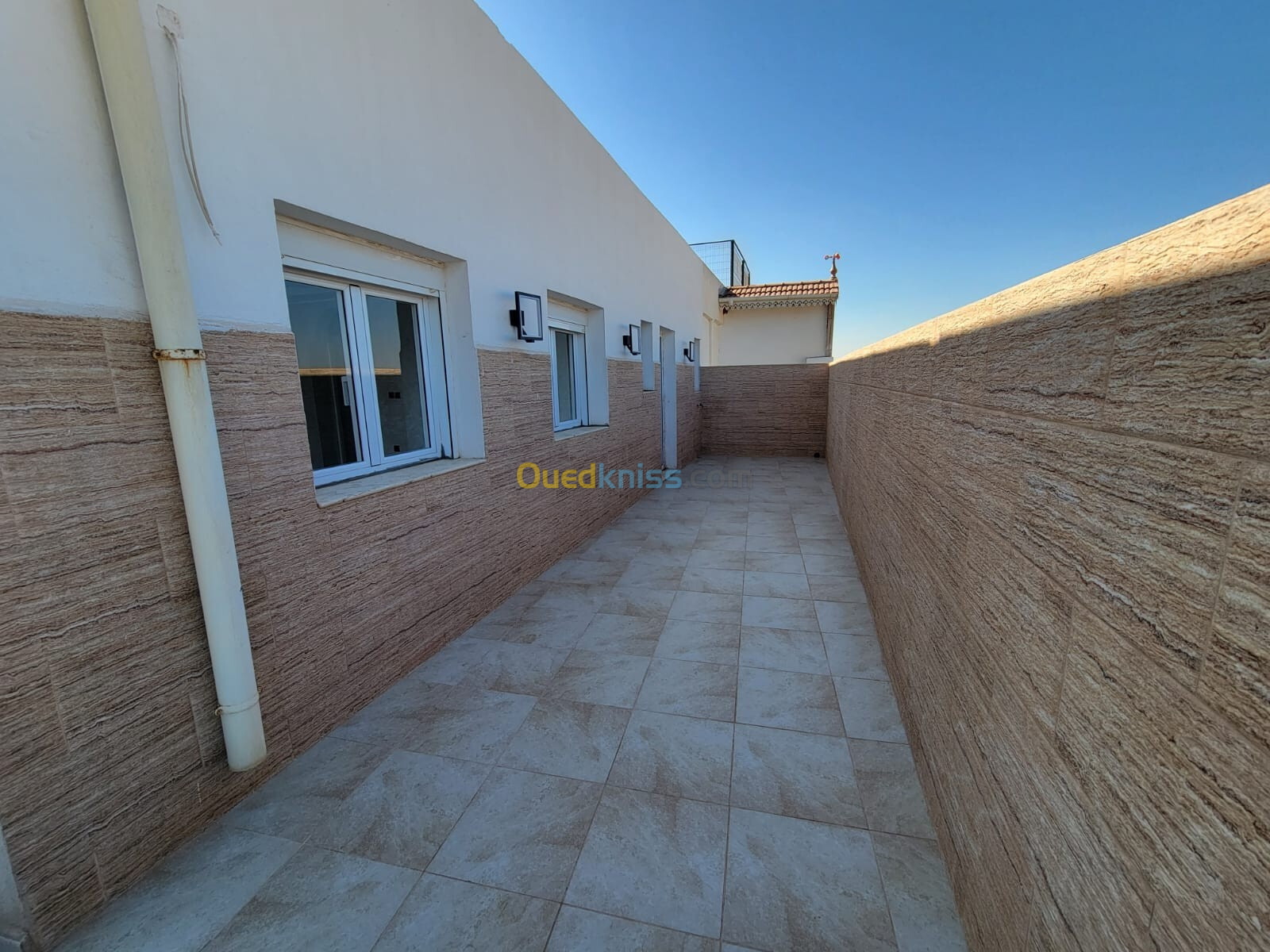 Location Appartement F4 Oran Es senia