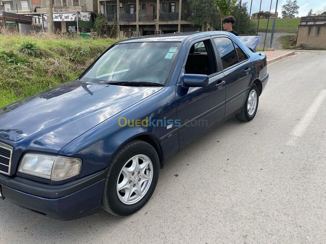 Mercedes C250 1997 