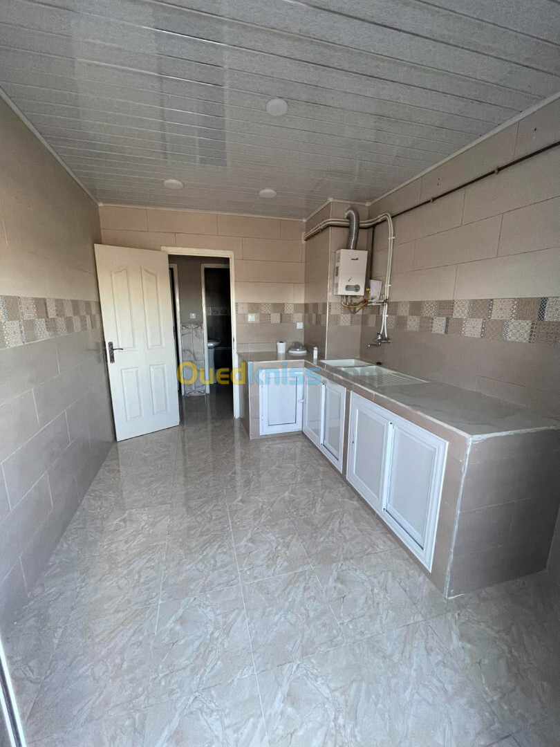 Location Appartement F2 Alger Les eucalyptus