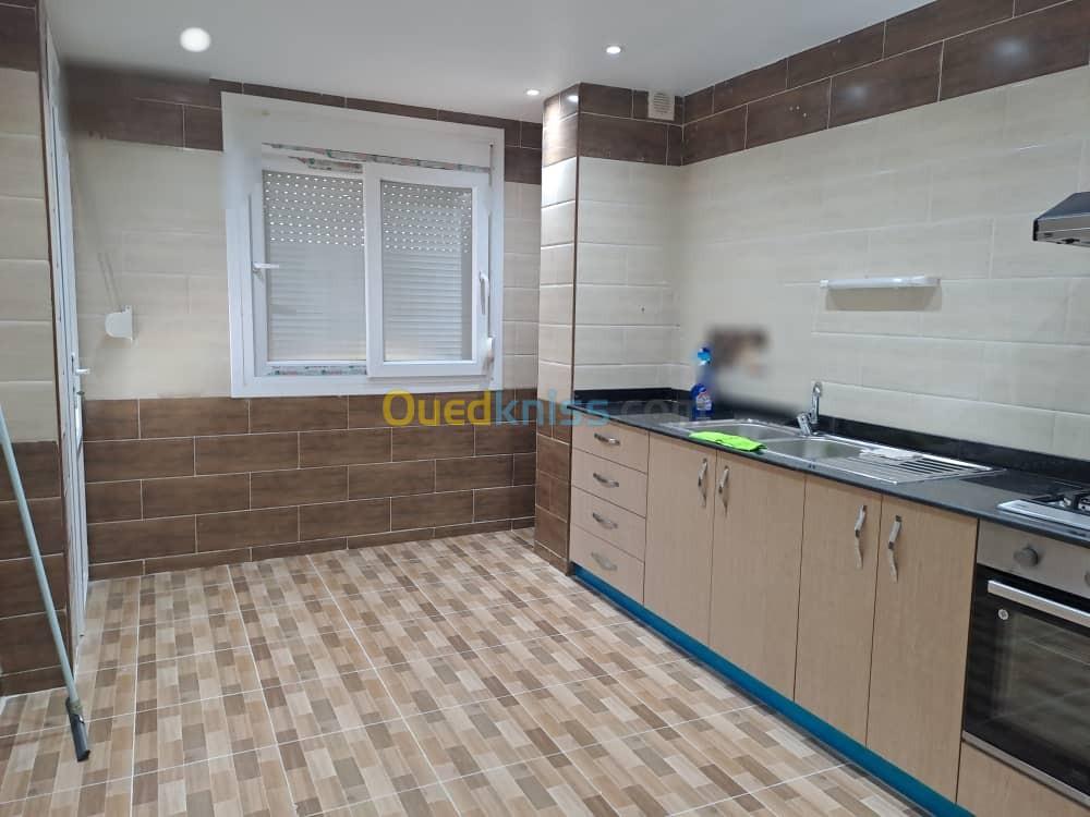 Location Appartement F4 Alger Said hamdine