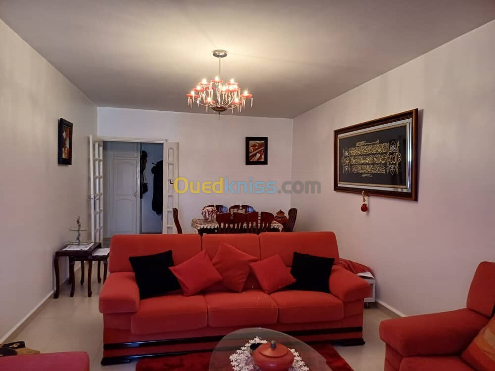 Location Appartement F4 Alger Bir mourad rais