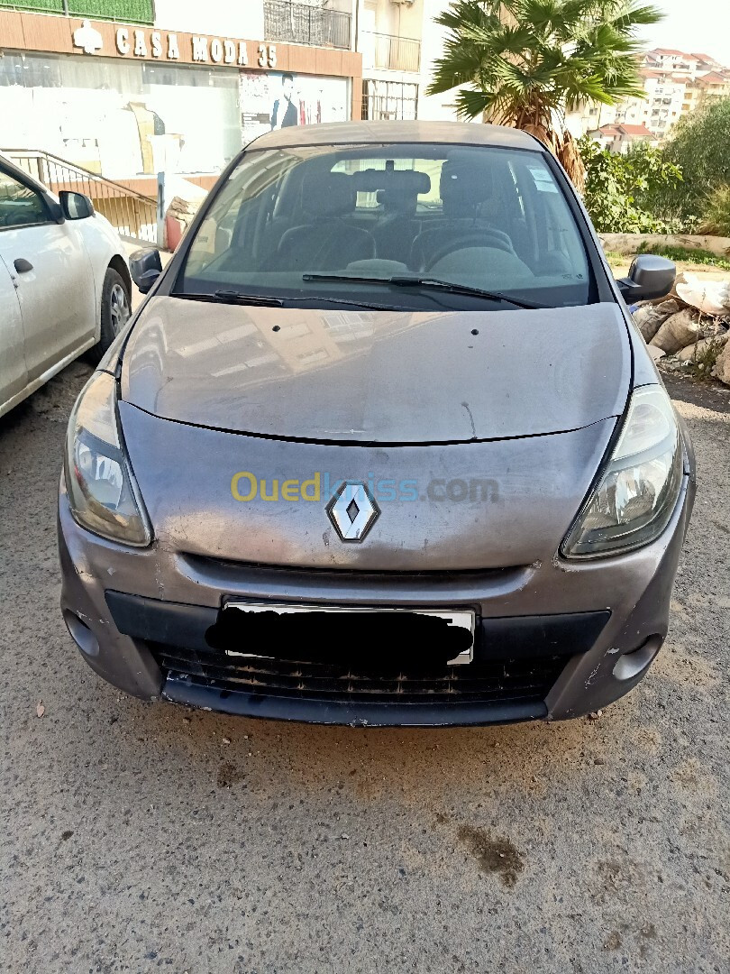 Renault Clio 3 2010 Exception