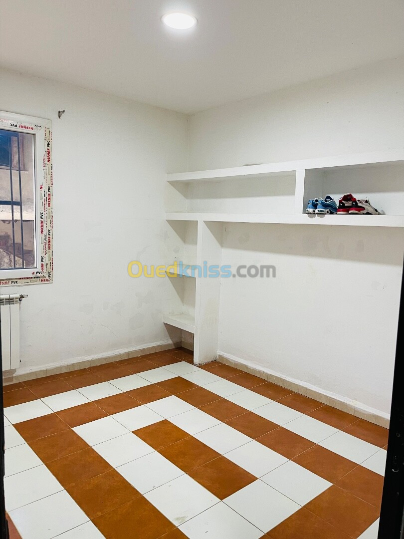 Location Appartement F2 Alger Bordj el kiffan