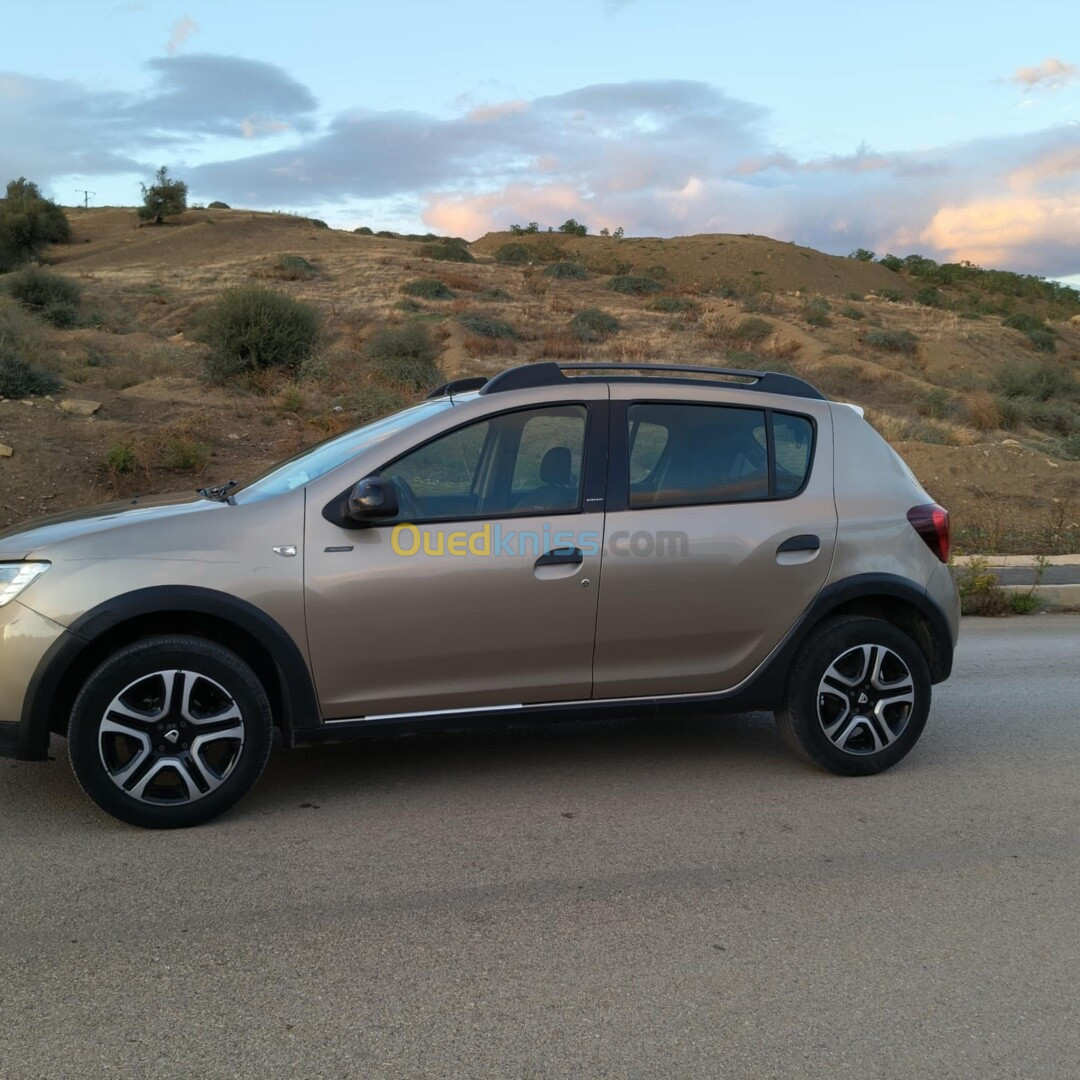 Dacia Sandero 2019 Stepway PRIVILEGE