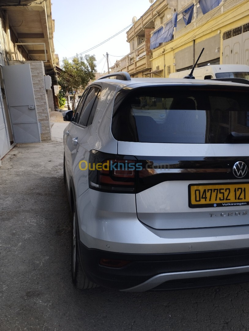 Volkswagen T-CROSS 2021 Life