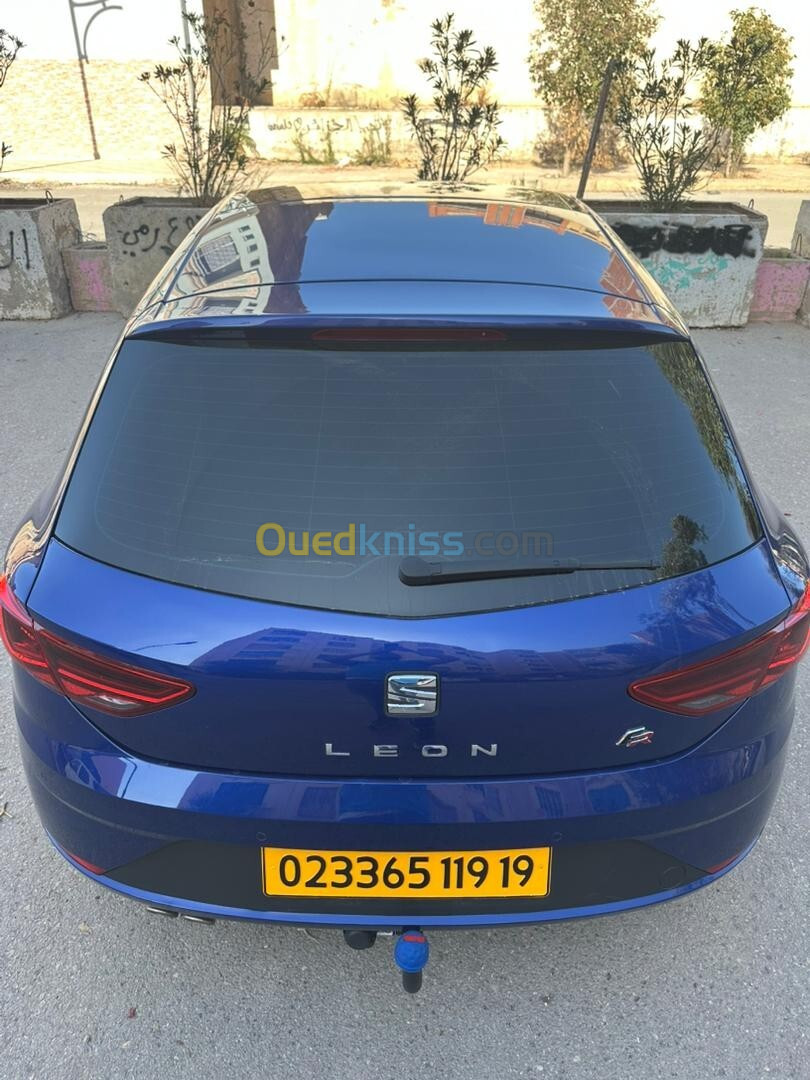 Seat Leon 2019 beats